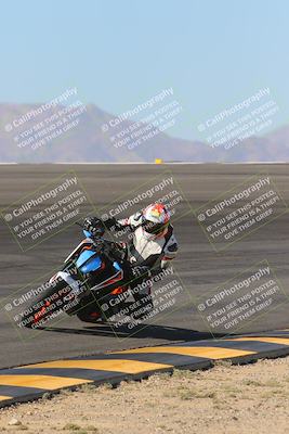 media/Nov-06-2023-Moto Forza (Mon) [[ce023d0744]]/3-Intermediate Group/Session 2 (Bowl)/